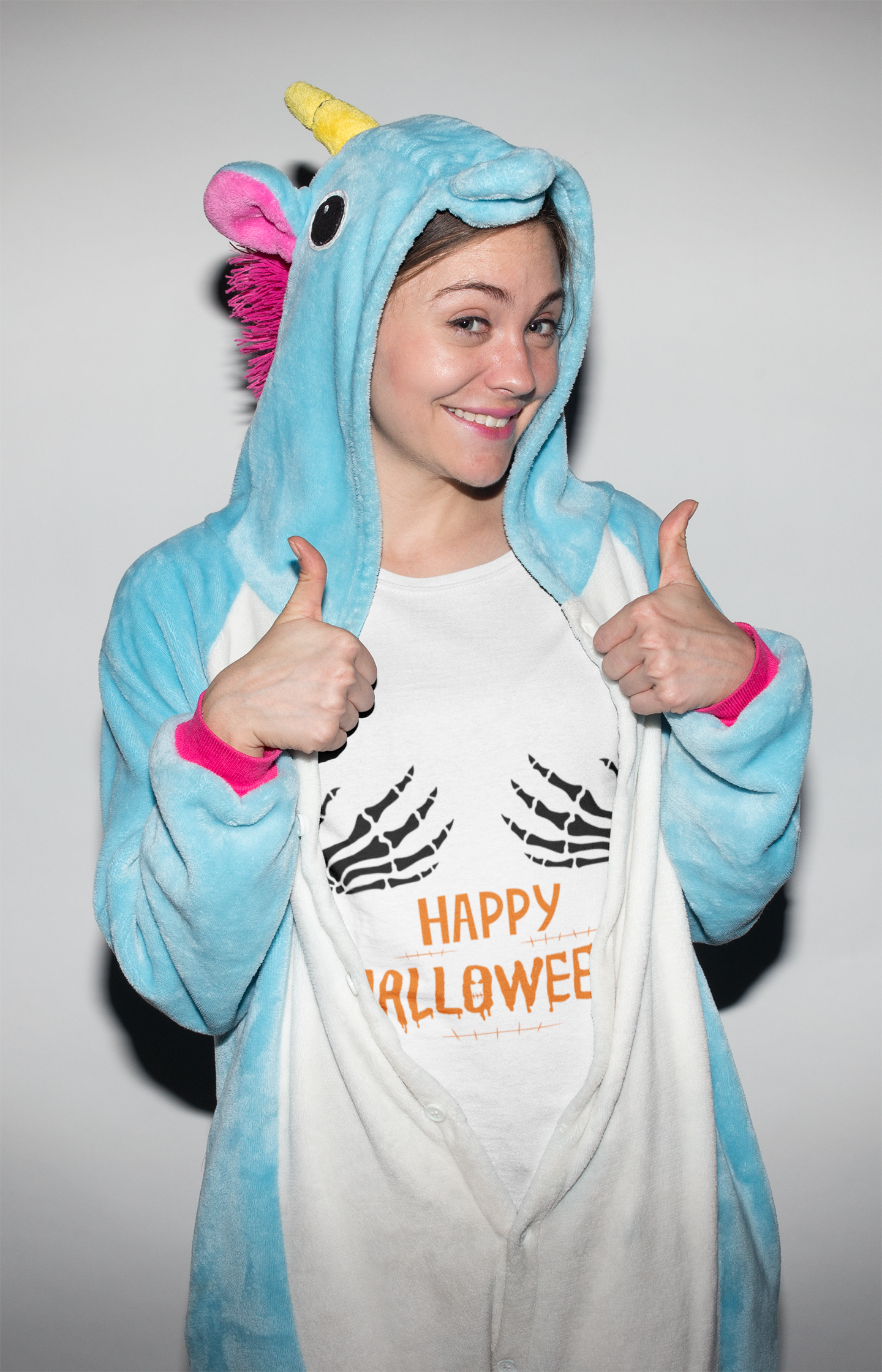 SKELETON HANDS LADIES BOYFRIEND T-SHIRT